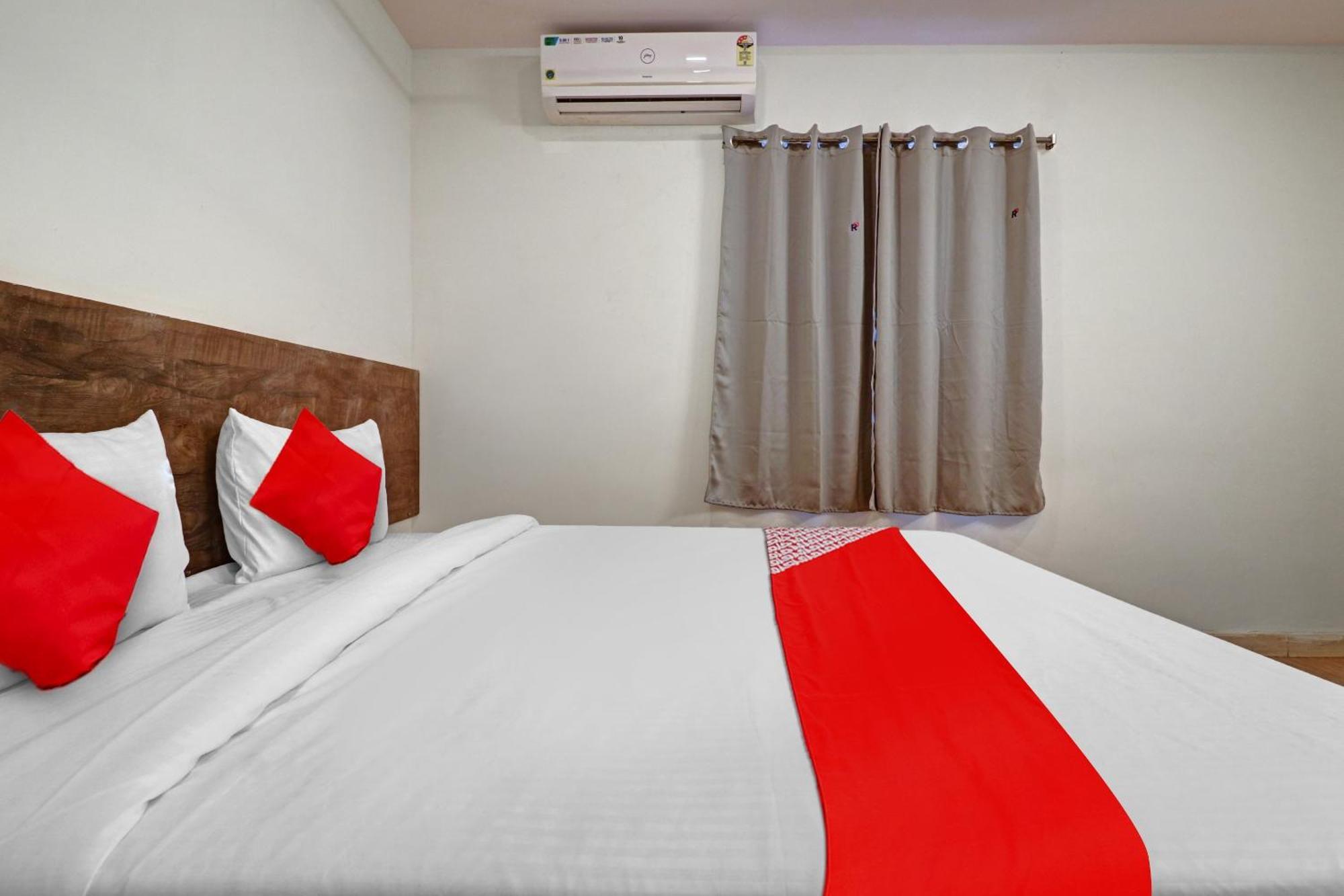 Hotel O R Square Bn Reddy Sururnagar Kültér fotó