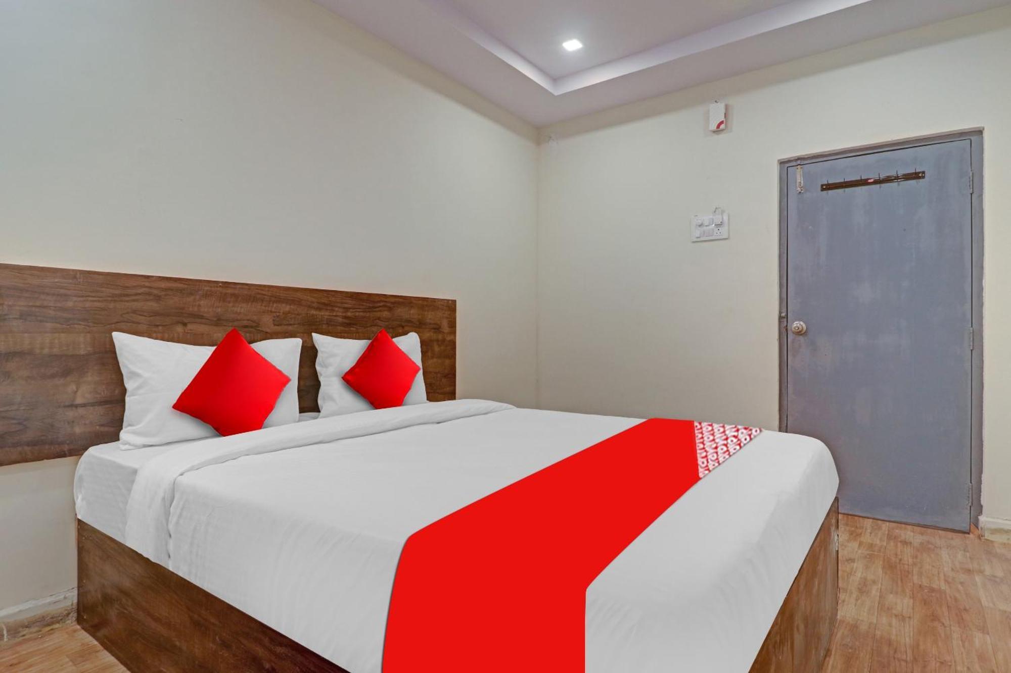 Hotel O R Square Bn Reddy Sururnagar Kültér fotó