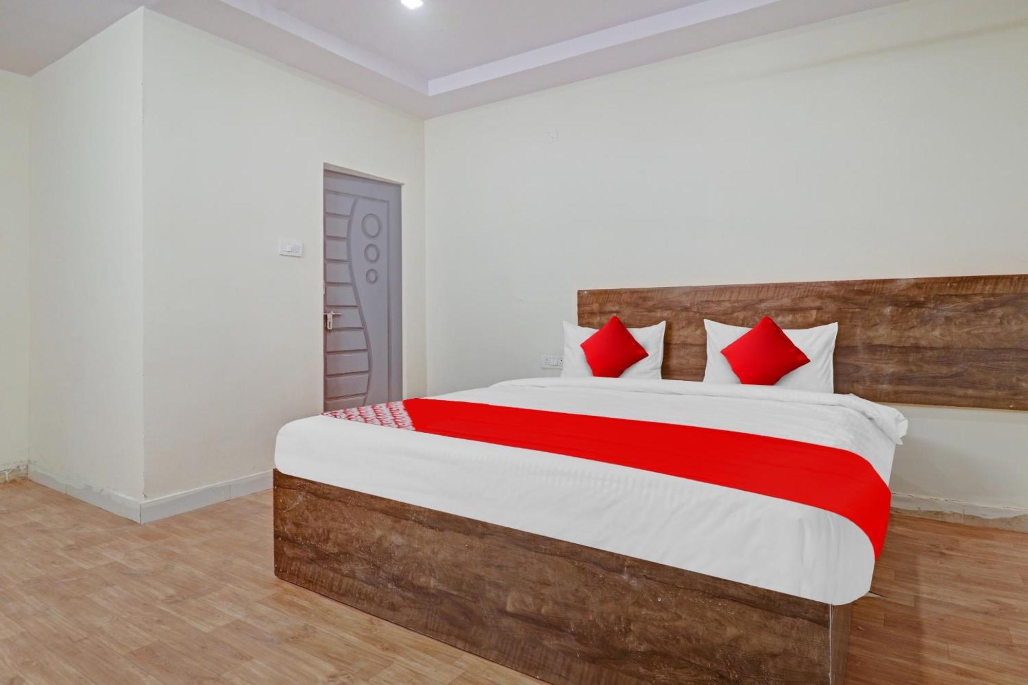 Hotel O R Square Bn Reddy Sururnagar Kültér fotó